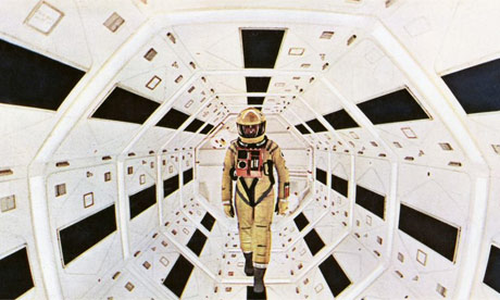  W końcu, by sprostać międzygalaktycznym standardom, Weyland-Yutani musiała zatrudnić profesjonalną firmę czyszczącą.